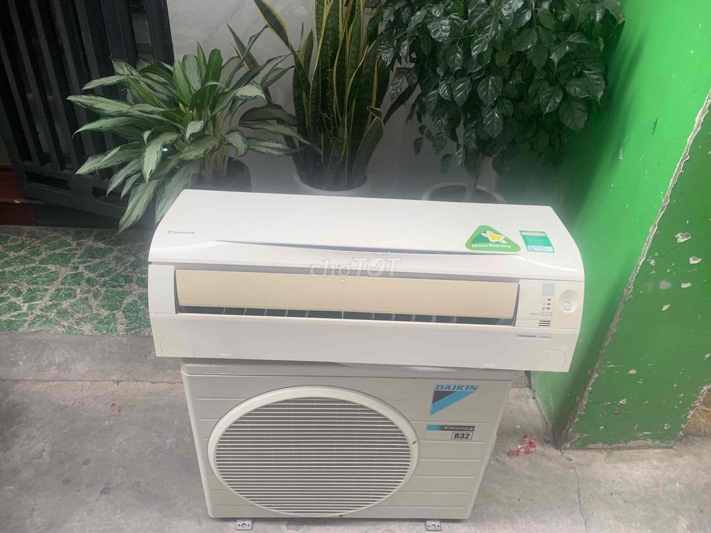Điều hòa Daikin Inverter 9000BTU. Mua bán Máy lạnh, điều hoà tại Quận Lê Chân Hải Phòng được đăng bởi công vinh hình 1