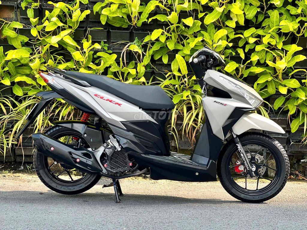 click thái 125cc máy móc zin êm chính chủ ký bstp. Mua bán Xe máy tại Quận 12 Tp Hồ Chí Minh được đăng bởi CHXM Phương Nam Chuyên Bán Xe Trả Góp Bao Nợ Xấu hình 4