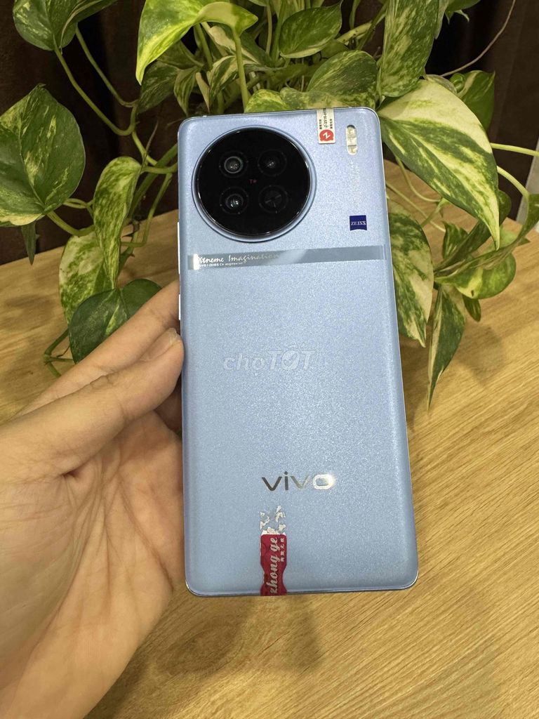 Vivo X90 8/256GB Xanh zin đẹp CÓ COD. Mua bán Điện thoại tại Quận Hoàng Mai Hà Nội được đăng bởi Gia Vinh hình 1