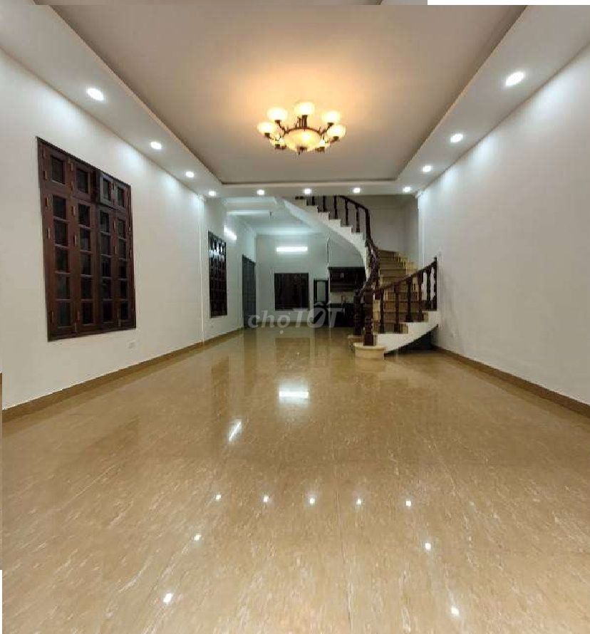 Cho thuê nhà phố Nguyễn Bá Khoản, Diện tích 85m x 5 tầng mặt tiền 6m