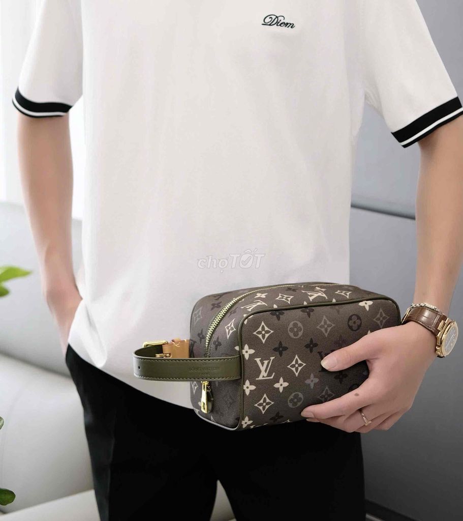 Túi Cầm Tay Nam/ Clutch LV Cao Cấp. Mua bán Túi xách tại Quận Bình Tân Tp Hồ Chí Minh được đăng bởi Trúc Phương hình 1