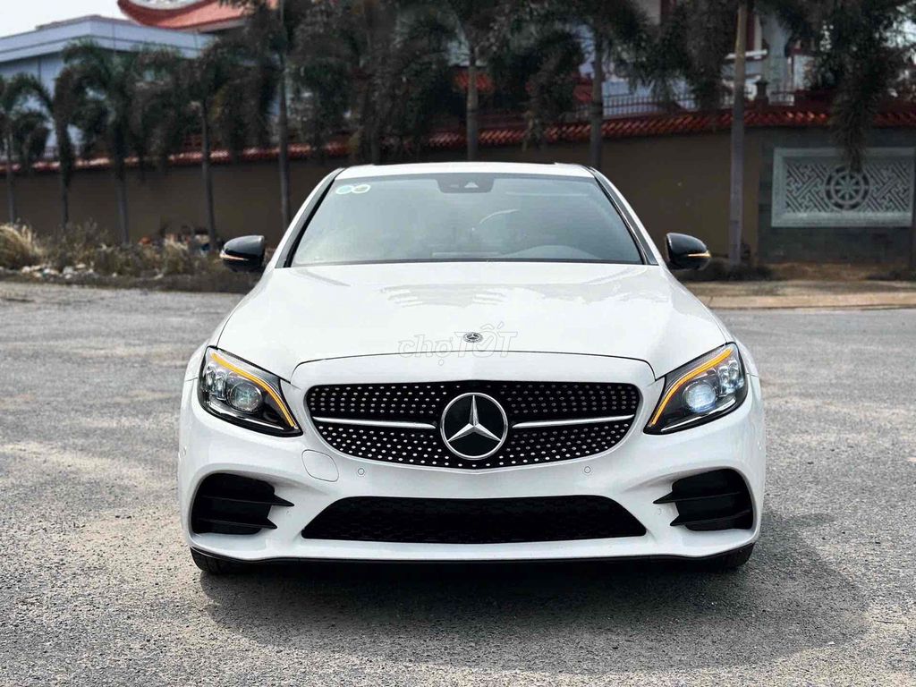 Mercedes Benz C Class 2019 C300 AMG - 70000 km. Mua bán Ô tô tại Quận Bình Thạnh Tp Hồ Chí Minh được đăng bởi Bi hình 1