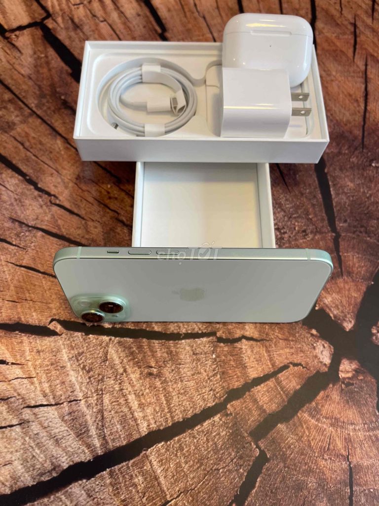 iPhone 15 256G QTẾ Pin 95% Máy Zin Xài Bao Sướng. Mua bán Điện thoại tại Quận Gò Vấp Tp Hồ Chí Minh được đăng bởi Vượng Kim Phát hình 5