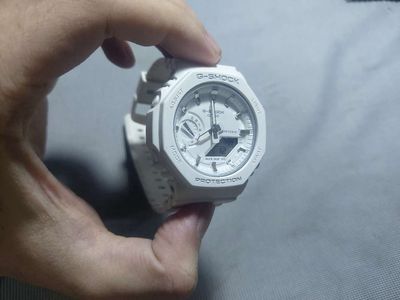 Casio gma s2100 trắng