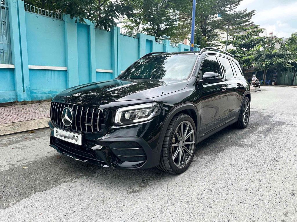 Mercedes Benz GLB 2022 35 4Matic - 27000 km. Mua bán Ô tô tại Quận Gò Vấp Tp Hồ Chí Minh được đăng bởi Thức hình 1