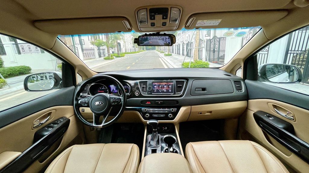 Kia Sedona 2020 2.2 DAT Deluxe -Xuất được hóa đơn. Mua bán Ô tô tại Quận Bắc Từ Liêm Hà Nội được đăng bởi Trung Auto 26 Phạm Văn Đồng hình 15