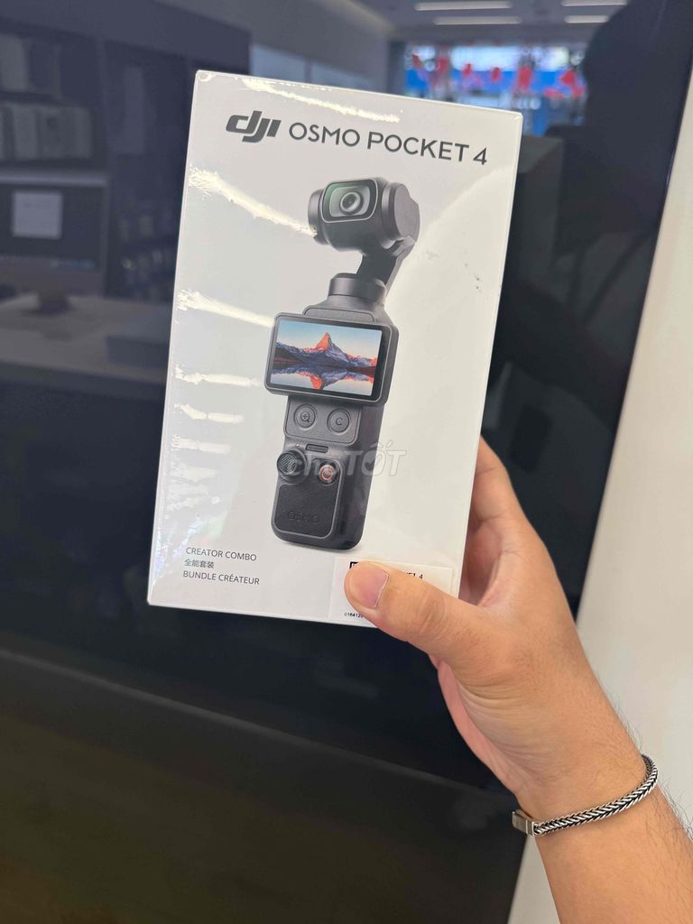 Máy quay phim DJI Osmo Pocket 4 Creator Combo. Mua bán Máy ảnh, Máy quay tại Quận Sơn Trà Đà Nẵng được đăng bởi Hiếu hình 1