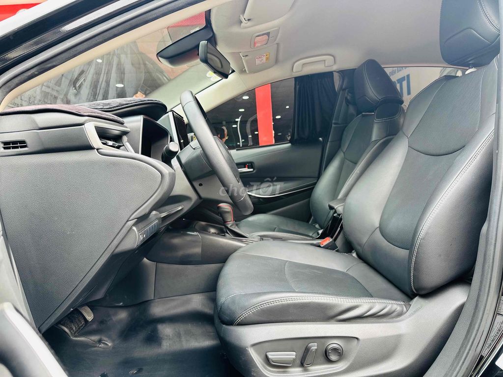 Toyota Altis 2022 1.8V Đen 37.000 km. Mua bán Ô tô tại Quận Hoàng Mai Hà Nội được đăng bởi anh Biên hình 6