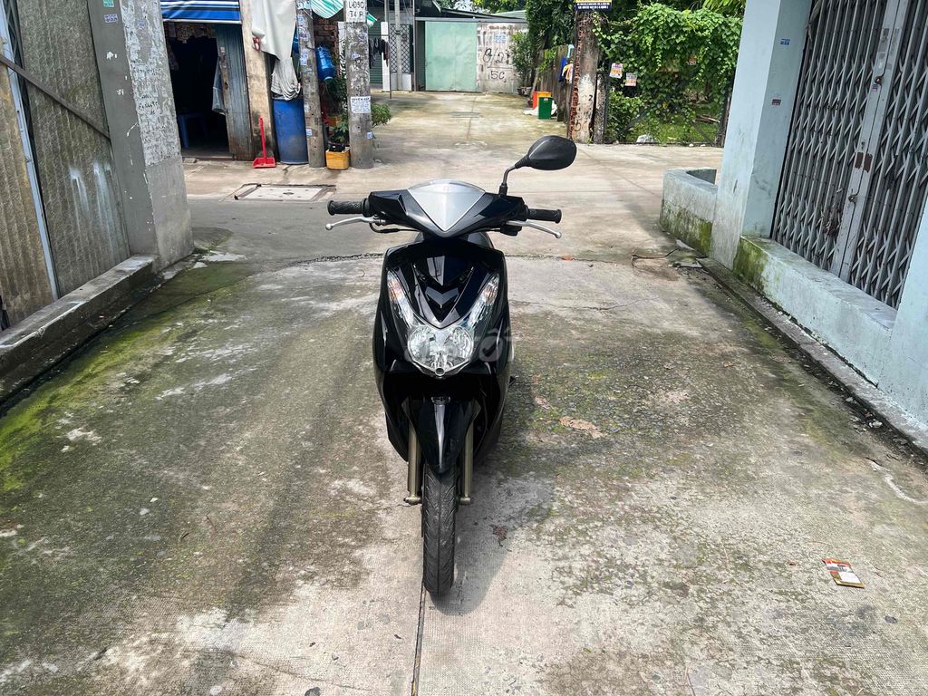 Cần bán 1 chiếc xe Mio. Mua bán Xe máy tại Quận Bình Tân Tp Hồ Chí Minh được đăng bởi nghia hình 3