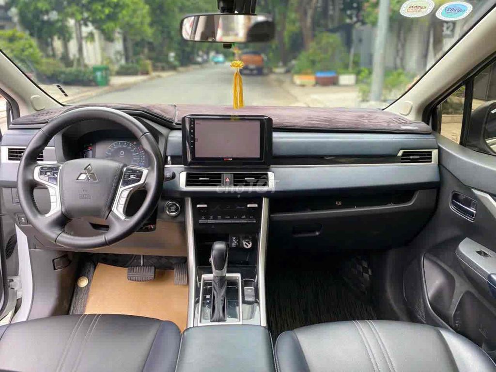 Mitsubishi Xpander Cross 2024 trắng - 57000 km. Mua bán Ô tô tại Quận 7 Tp Hồ Chí Minh được đăng bởi A Hoàng hình 6
