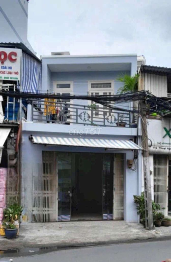 nhà MTKD đường Thoại Ngọc Hầu 4x16.5m 2 tầng giá rẻ