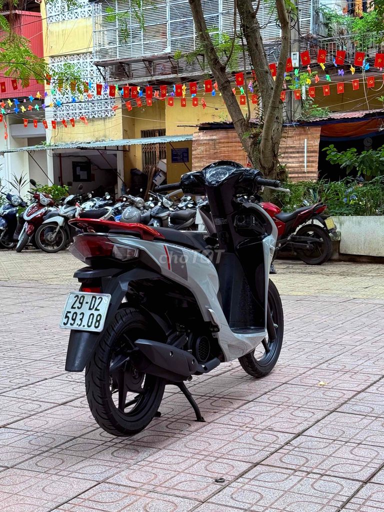 Honda Vision Sport 2022 Серый черный 20.000 км