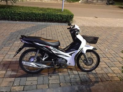 Xe Honda Wave RS Trắng đen 110cc biển số tỉnh. Mua bán Xe máy tại Huyện Nhà Bè Tp Hồ Chí Minh được đăng bởi Văn Trường Phạm