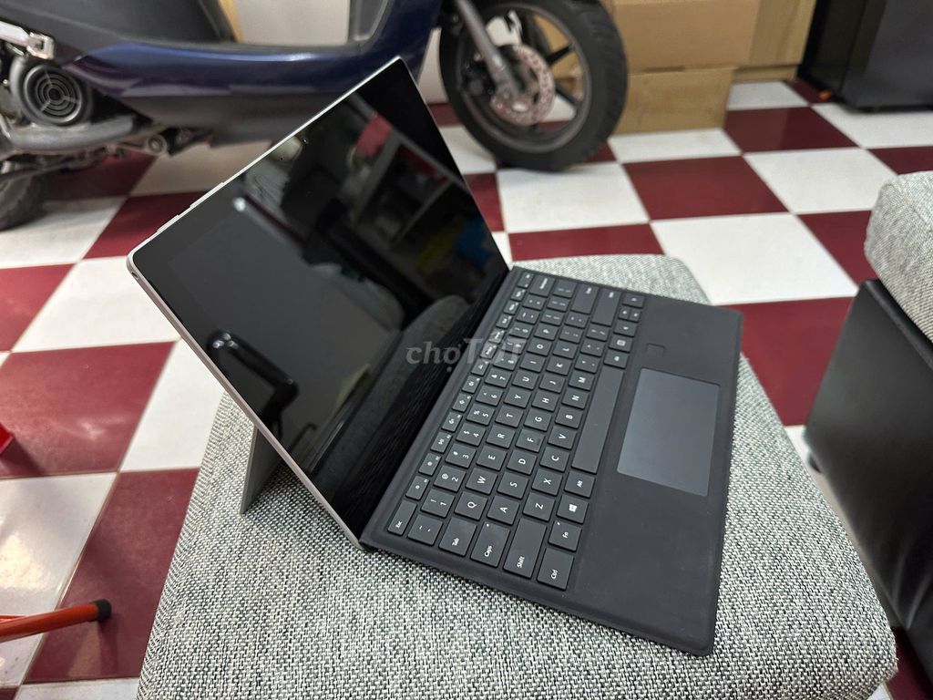 Microsoft Surface Pro 7 Plus i5 1135G7 - 8GB/128GB. Mua bán Máy tính bảng tại Quận 1 Tp Hồ Chí Minh được đăng bởi Hữu Surface hình 1