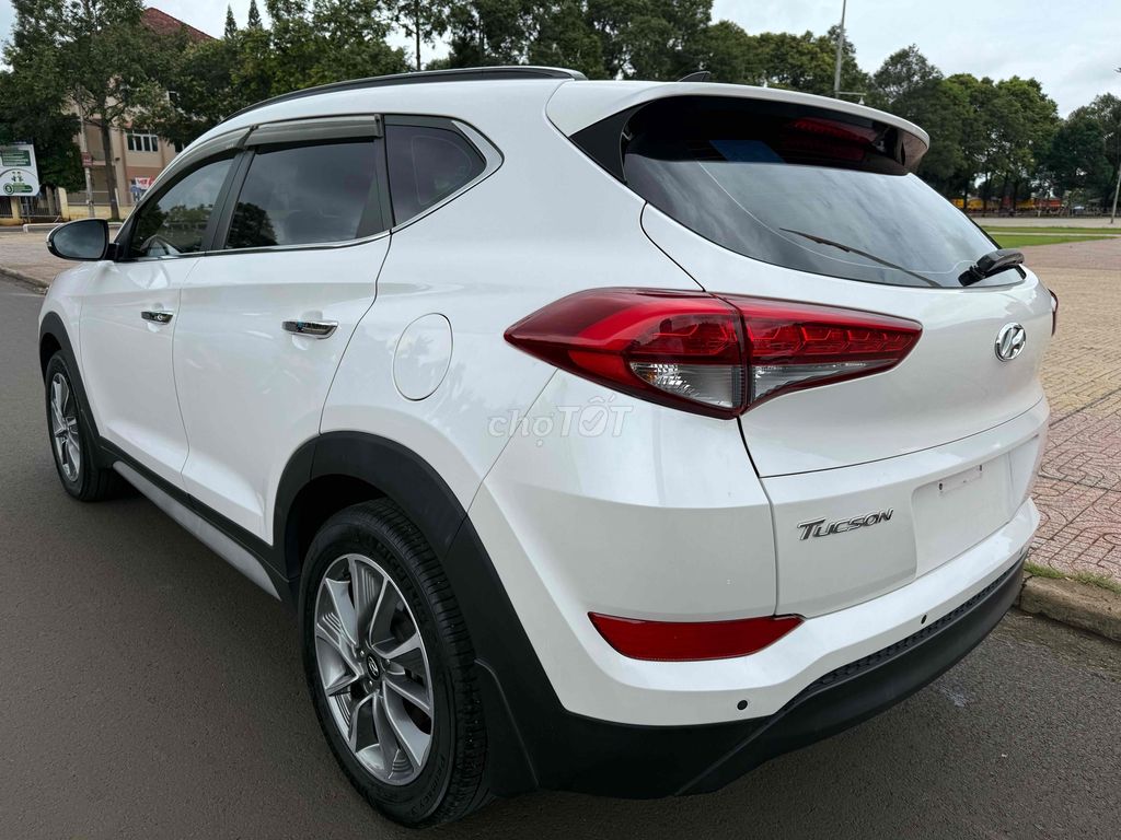 Hyundai Tucson 2018 2.0 ATH - Một chủ từ đầu. Mua bán Ô tô tại Thành phố Buôn Ma Thuột Đắk Lắk được đăng bởi Ngọc ánh hình 4