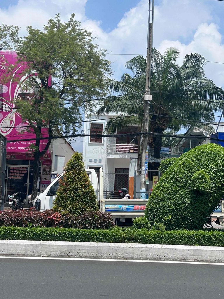 cần bán nhà mặt tiền 30/4 - 134957552