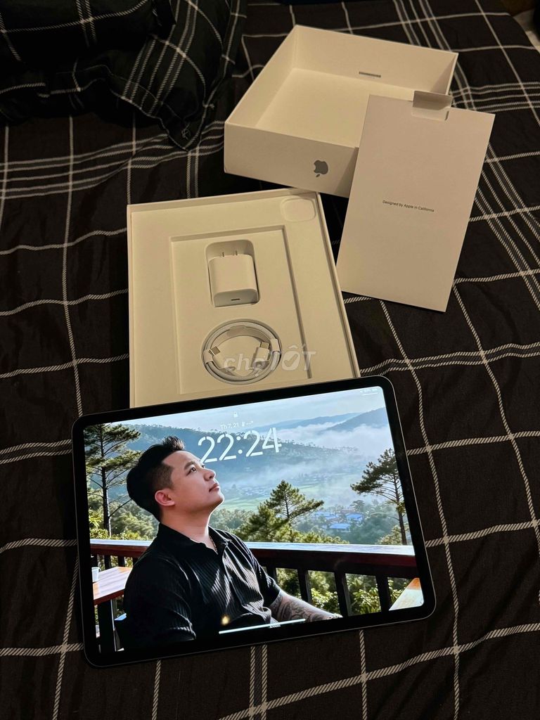 Apple iPad Pro 2020 11 inch Mới. Mua bán Máy tính bảng tại Quận Thanh Xuân Hà Nội được đăng bởi wiki vu hình 1