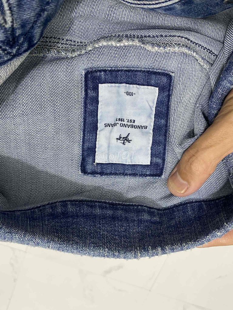 Áo khoác jean Bangbang Jeans Unisex XL. Mua bán Quần áo tại Quận 8 Tp Hồ Chí Minh được đăng bởi Đỗ Ngọc áo khoác si Hàn tuyển  hình 1
