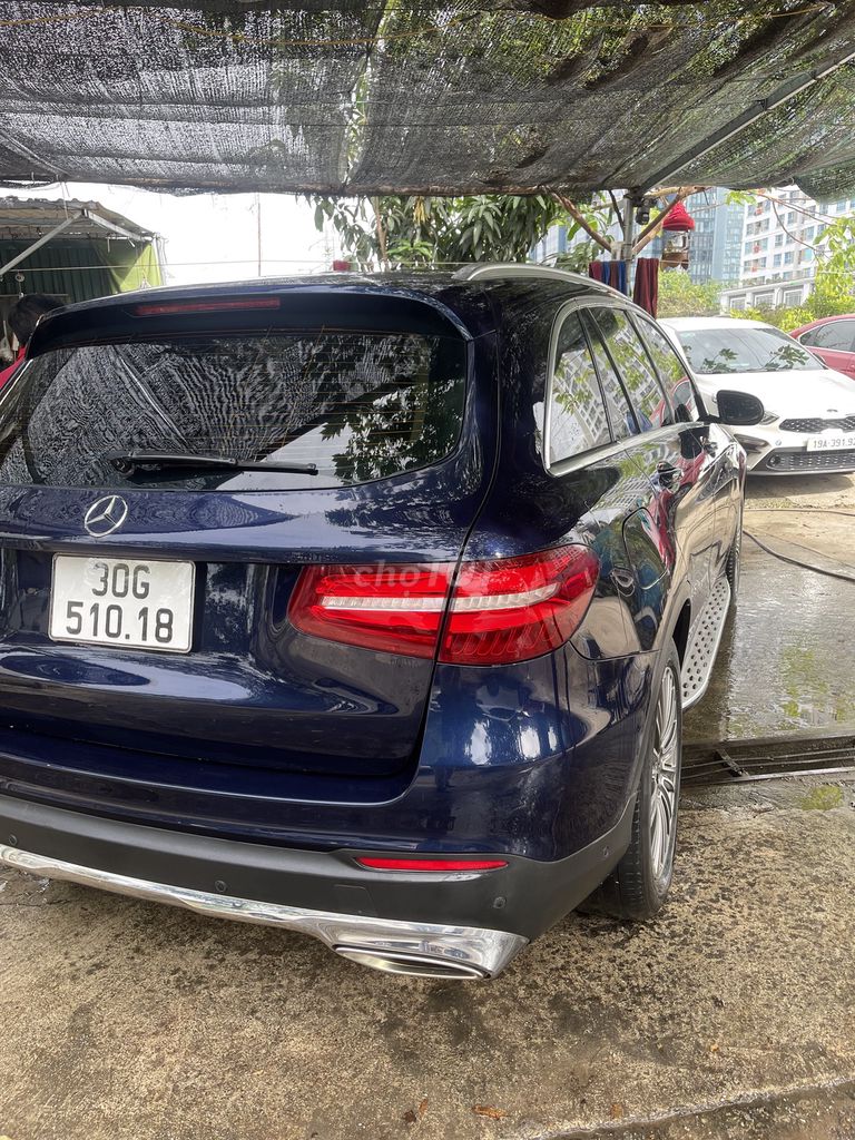 Mercedes Benz GLC Class 2018  - 30000 km. Mua bán Ô tô tại Quận Bắc Từ Liêm Hà Nội được đăng bởi Nguyen Tuan Anh hình 4