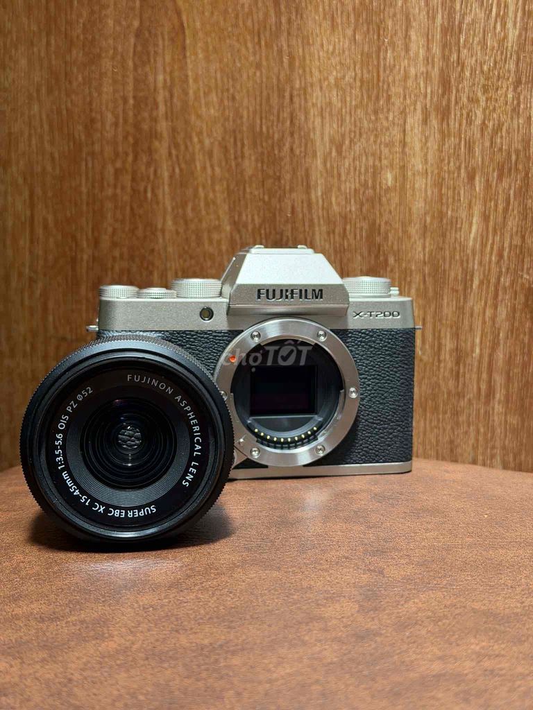 fujfilm XT200. Mua bán Máy ảnh, Máy quay tại Quận Cẩm Lệ Đà Nẵng được đăng bởi good lucky hình 1
