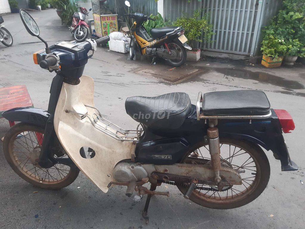 Cần bán xe cup 82 Honda 50 như hình. Mua bán Xe máy tại Quận 6 Tp Hồ Chí Minh được đăng bởi Kim Thoa hình 3