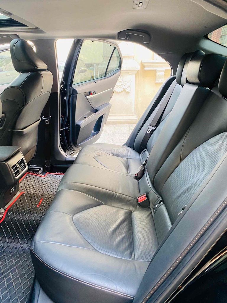 Camry 2022 2.5Q Nhập Thái Odo 2v Cực Mới Giá Tốt. Mua bán Ô tô tại Thành phố Dĩ An Bình Dương được đăng bởi Trương Công Lý hình 14