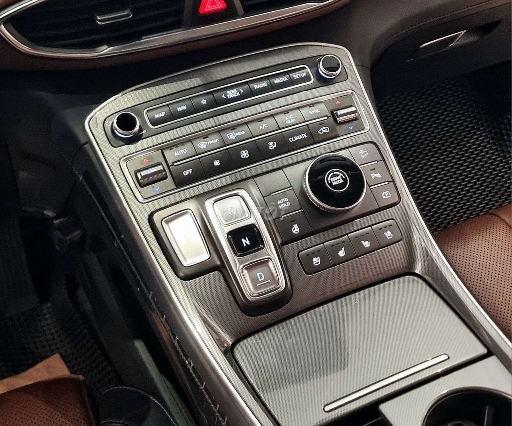 HYUNDAI SANTAFE XĂNG CC 2022, HT GÓP.. Mua bán Ô tô tại Thành phố Thủ Đức Tp Hồ Chí Minh được đăng bởi Đức Hưng Siêu thị ô tô Thủ Đức hình 8