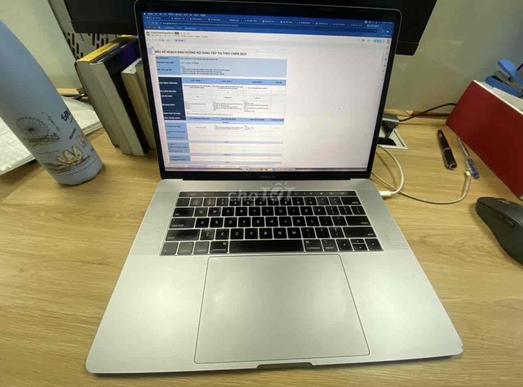 em pass macbook pro 2018 15" đỉnh nóc kịch trần