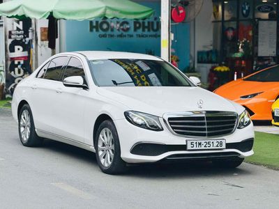 Mercedes Benz E200 Model 2017. Mua bán Ô tô tại Quận 8 Tp Hồ Chí Minh được đăng bởi Hồng Phúc hình 1