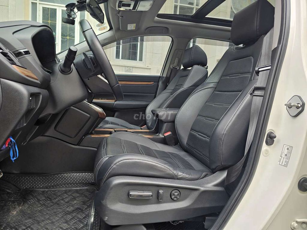 HONDA CRV L SX 2019 ODO 4 VẠN. Mua bán Ô tô tại Quận Gò Vấp Tp Hồ Chí Minh được đăng bởi THẾ GIỚI Ô TÔ AUTO WORLD  hình 8