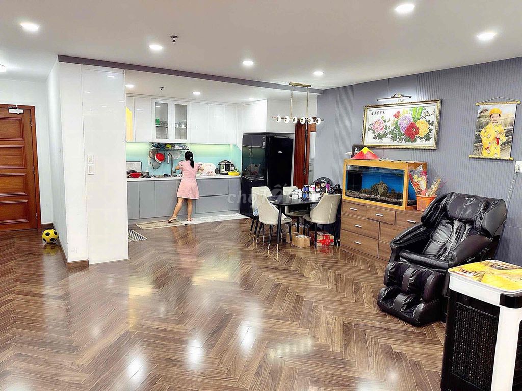 Продажа квартиры Хоанг Ань Жай Вьет, 2спальни, 2ванны, 115м2