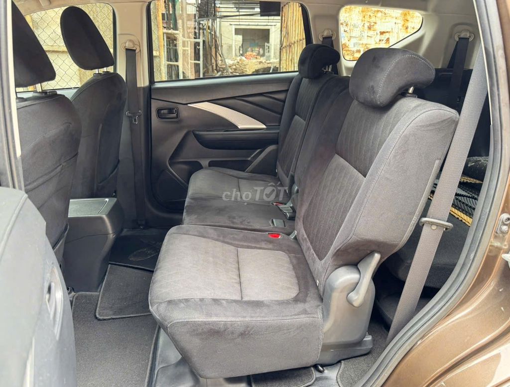 Mitsubishi Xpander 2022 AT mới leng keng. Mua bán Ô tô tại Quận 12 Tp Hồ Chí Minh được đăng bởi NHI Ô TÔ AN SƯƠNG hình 10