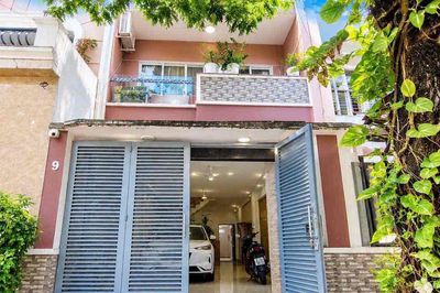 Аренда · 4 комн. · 100 м² · Quận Bình Tân, ул. Đường 28