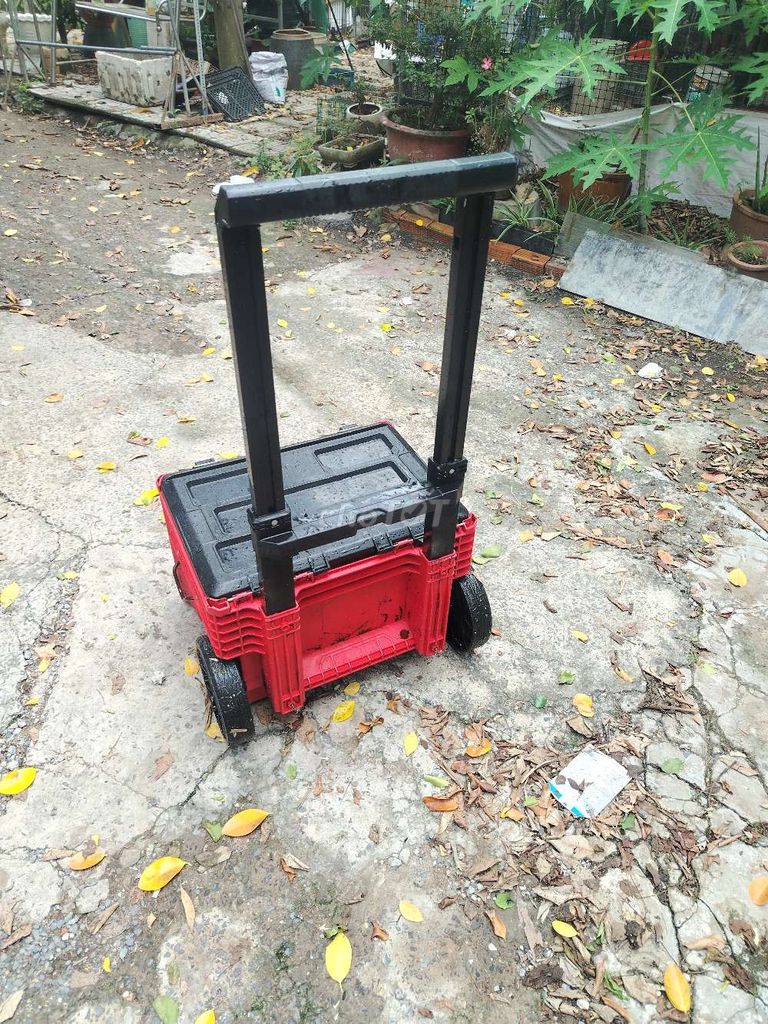 Thùng đựng đồ nghề nhựa có bánh xe. Mua bán Đồ chuyên dụng, Giống nuôi trồng tại Quận 12 Tp Hồ Chí Minh được đăng bởi Long hình 1