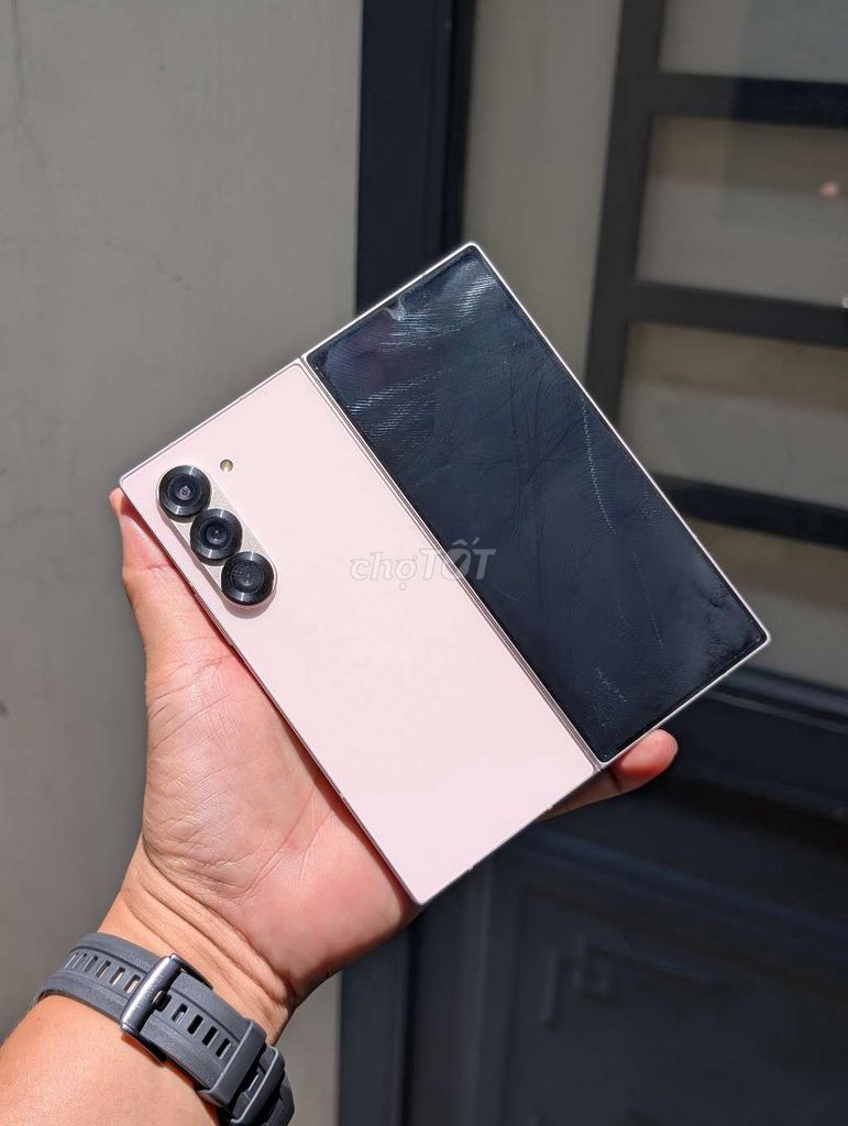 Samsung Z Fold 6 512GB Hồng Mỹ Like New. Mua bán Điện thoại tại Thành phố Biên Hòa Đồng Nai được đăng bởi Cao Trí STMobile hình 1