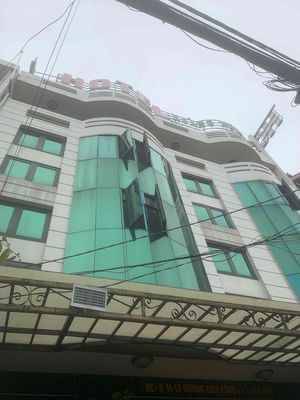 Room 30 m² · Đường CN11