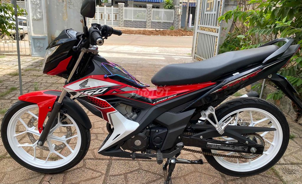 Cửa hàng cần bán 3 xe Sonic 150 bản đặc biệt 9 chu. Mua bán Xe máy tại Thành phố Long Khánh Đồng Nai được đăng bởi Cửa Hàng Xe Máy Thái Phong hình 3