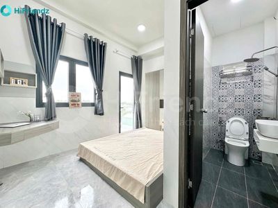 Căn Hộ Ban Công Đầy Đủ Tiện Nghi ngay Khu CNC, ĐH UFM, FPT, HUTECH