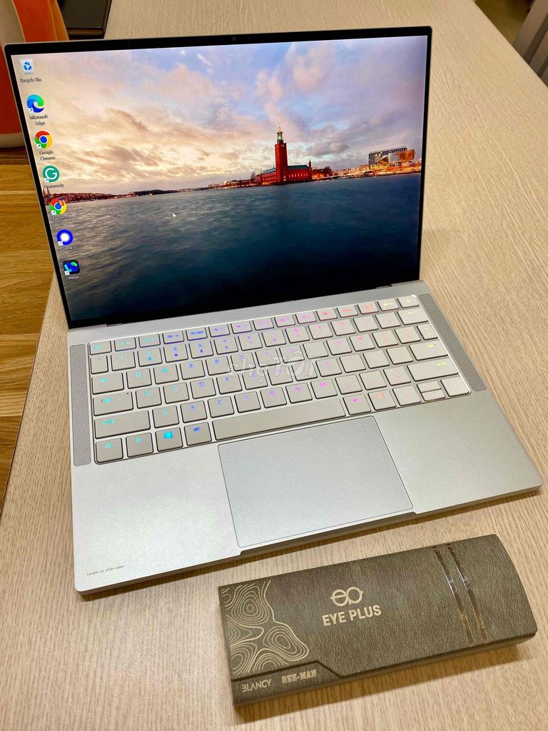 Razer Book 13 i7 1165G7 16GB/512GB. Mua bán Laptop tại Quận Hà Đông Hà Nội được đăng bởi Dương chelsea hình 1