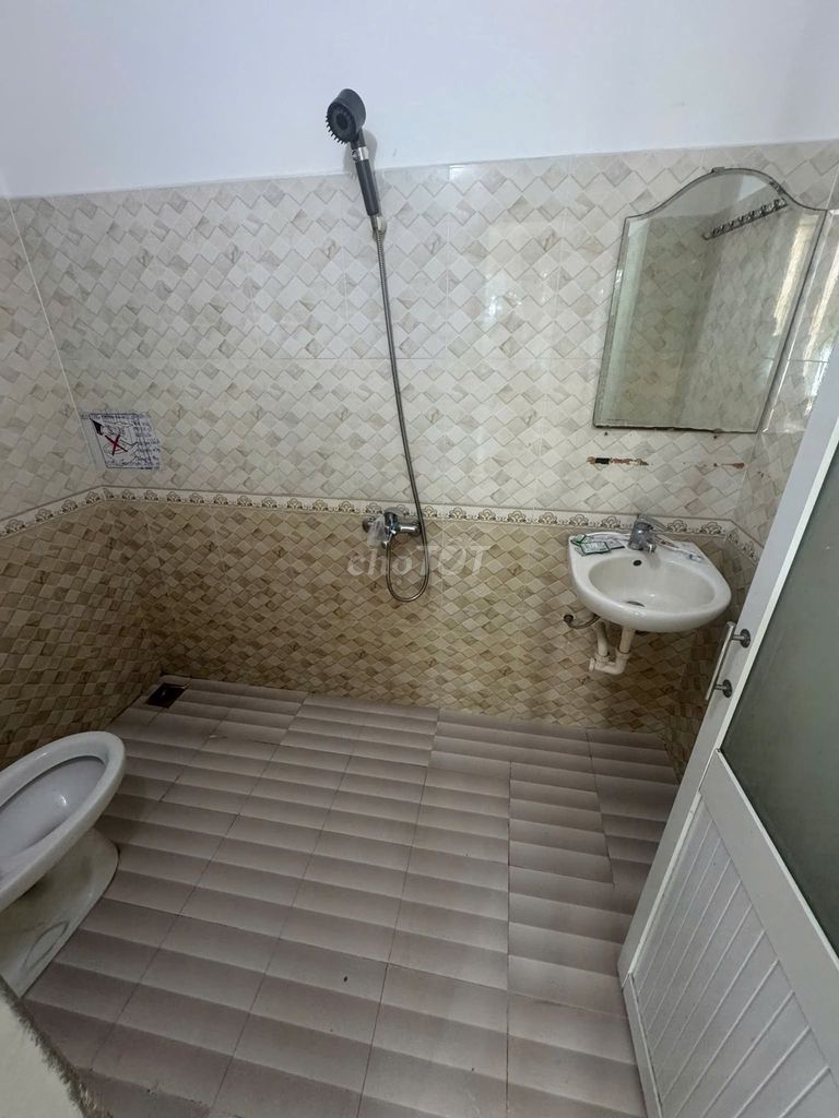 Комната в Дананге напротив моря, рядом с колледжем FPT