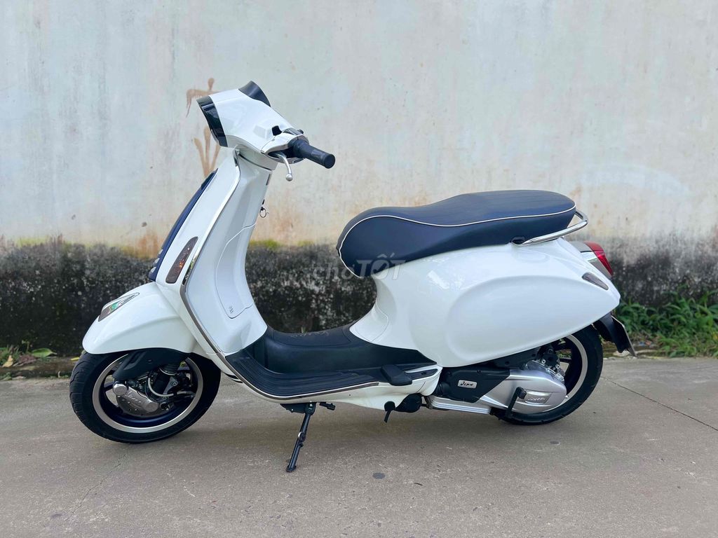 bán vespa 2018 phố biển số dễ nhìn. Mua bán Xe máy tại Thành phố Buôn Ma Thuột Đắk Lắk được đăng bởi đức hình 7