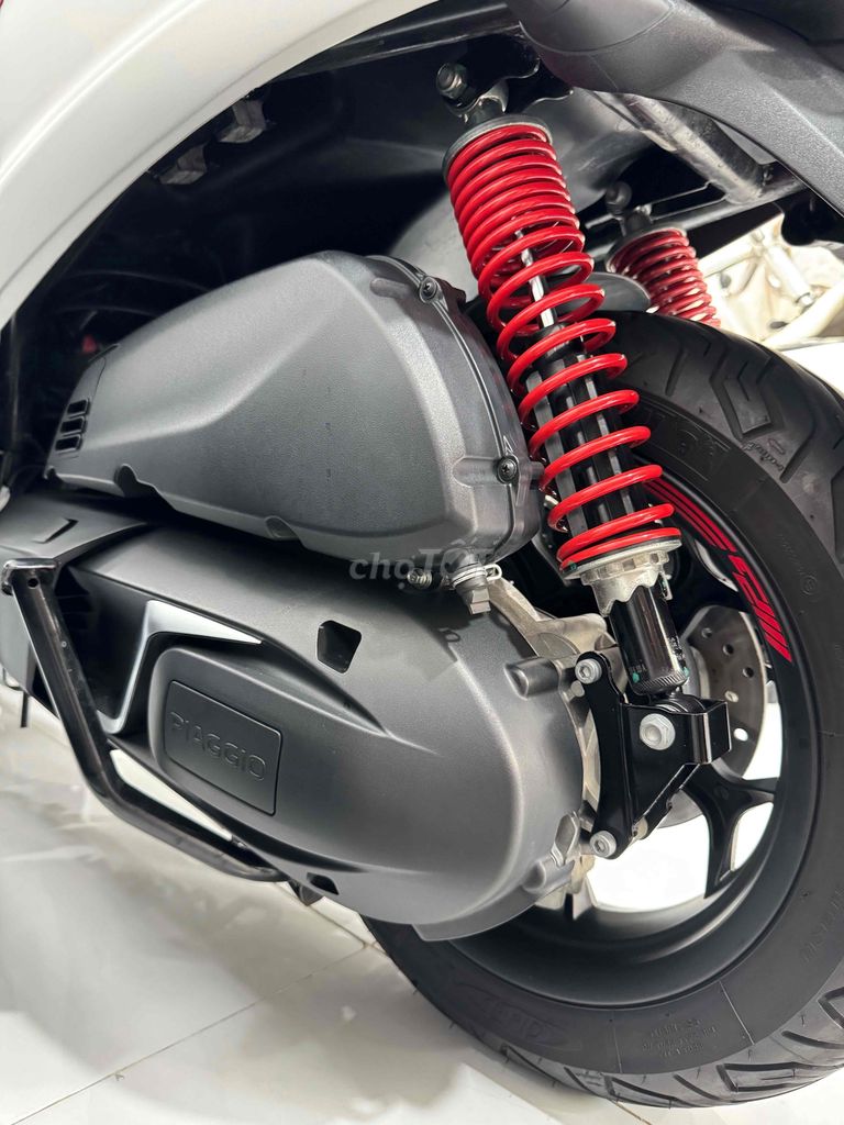 Piaggio MP3 400 HPE Sport 2022 – 3 banh chính hãng. Mua bán Xe máy tại Quận 6 Tp Hồ Chí Minh được đăng bởi Lợi hình 5