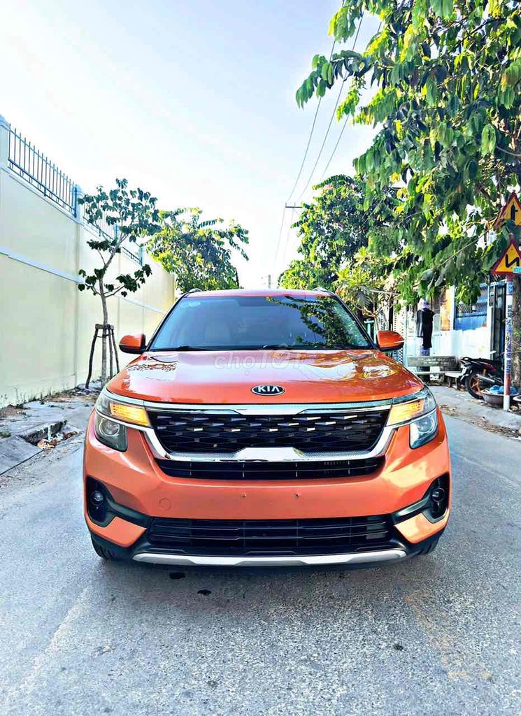 Kia Seltos 2021 1.4 DCT Premium - 52000 km