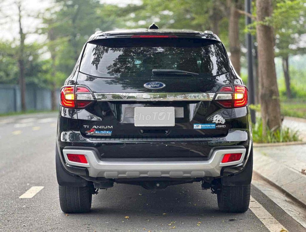 Ford Everest 2022 - 65000 km. Mua bán Ô tô tại Quận 7 Tp Hồ Chí Minh được đăng bởi Tài  hình 5