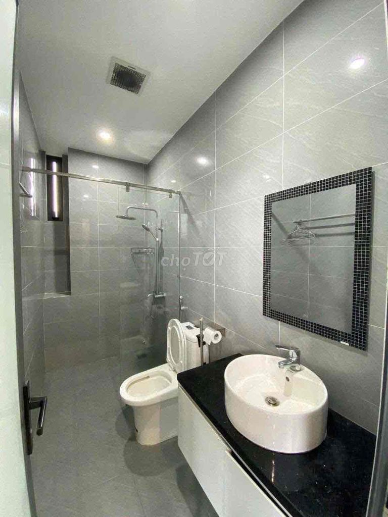 Bright modern 1-bedroom apartment in Thuận Phước — photo 8