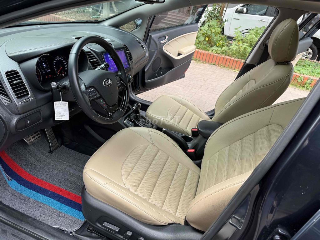 cần bán kia cerato 2018 ghế múi sạc ko dây. Mua bán Ô tô tại Quận Nam Từ Liêm Hà Nội được đăng bởi Nguyễn Văn Tuấn hình 4