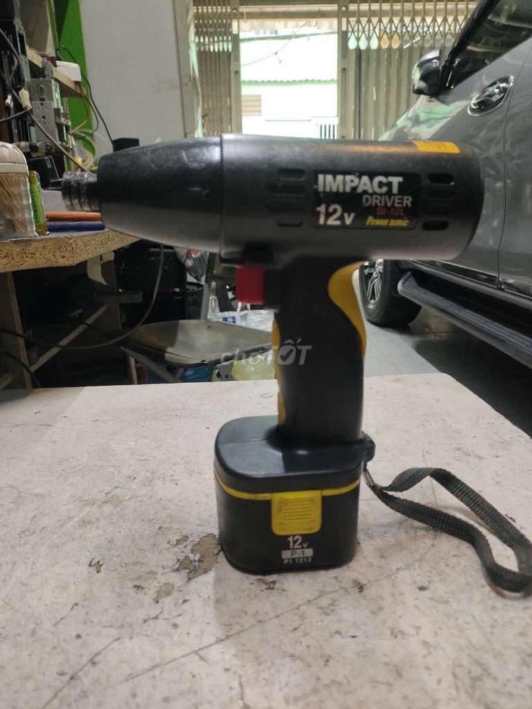 Bắn vít pin IMPACT DRIVER 12V . Nội địa Nhật .