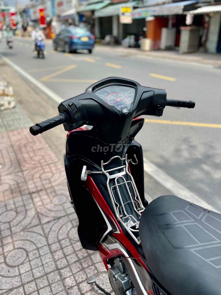 ❤️Honda WaveRSX Fi 2017, BSTP 9Chủ, CÓ GÓP. Mua bán Xe máy tại Quận 8 Tp Hồ Chí Minh được đăng bởi Tấn Đạt hình 3