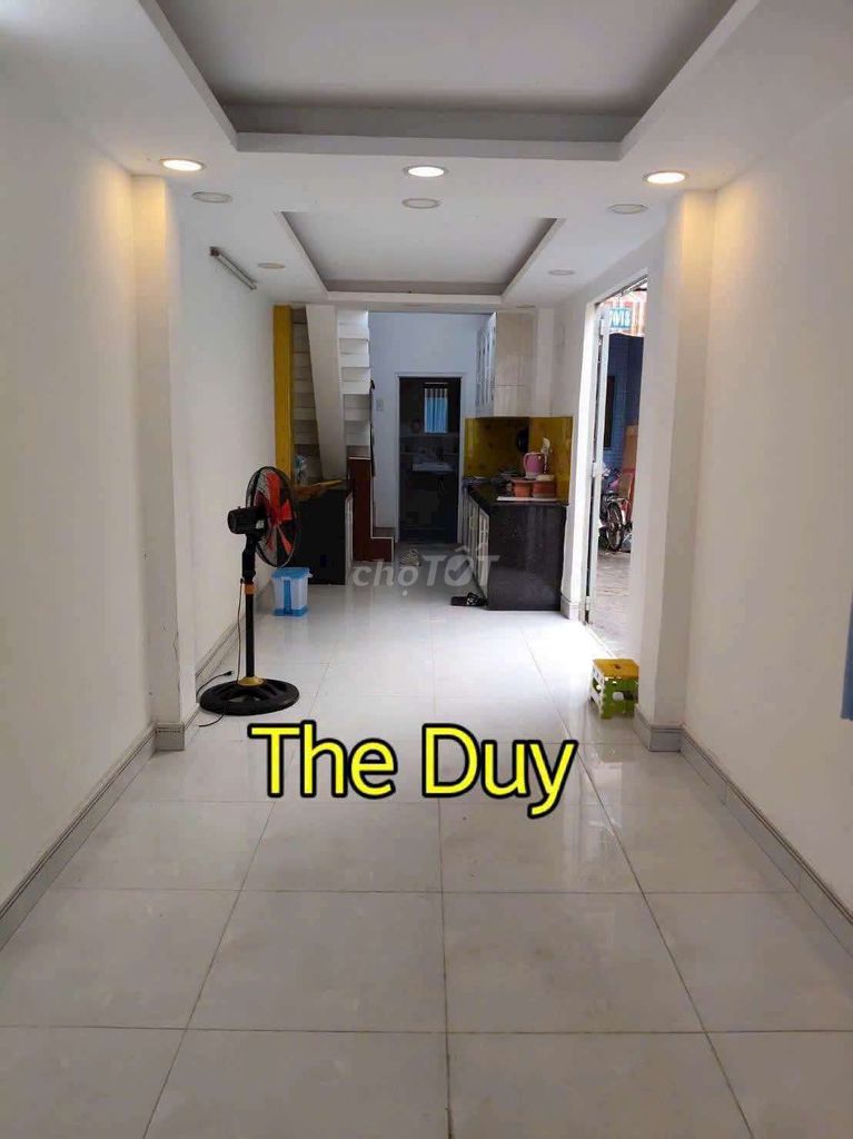 Rent · 3 bd · 38 м² · Quận 1, ул. Đường Võ Văn Kiệt
