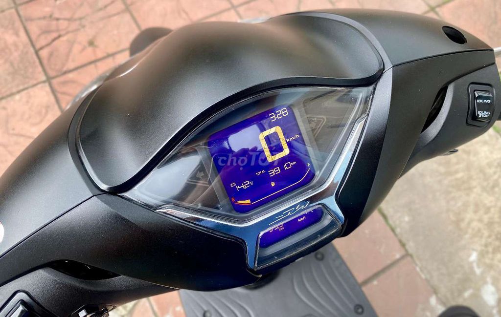 Honda SH 160i ABS 2023 ĐEN NHÁM odo 3.900Km. Mua bán Xe máy tại Quận Ninh Kiều Cần Thơ được đăng bởi Xe Máy TÂN LIÊN HƯNG 1 91B hình 6